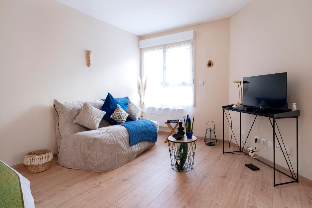 Photo of Others in Sablon