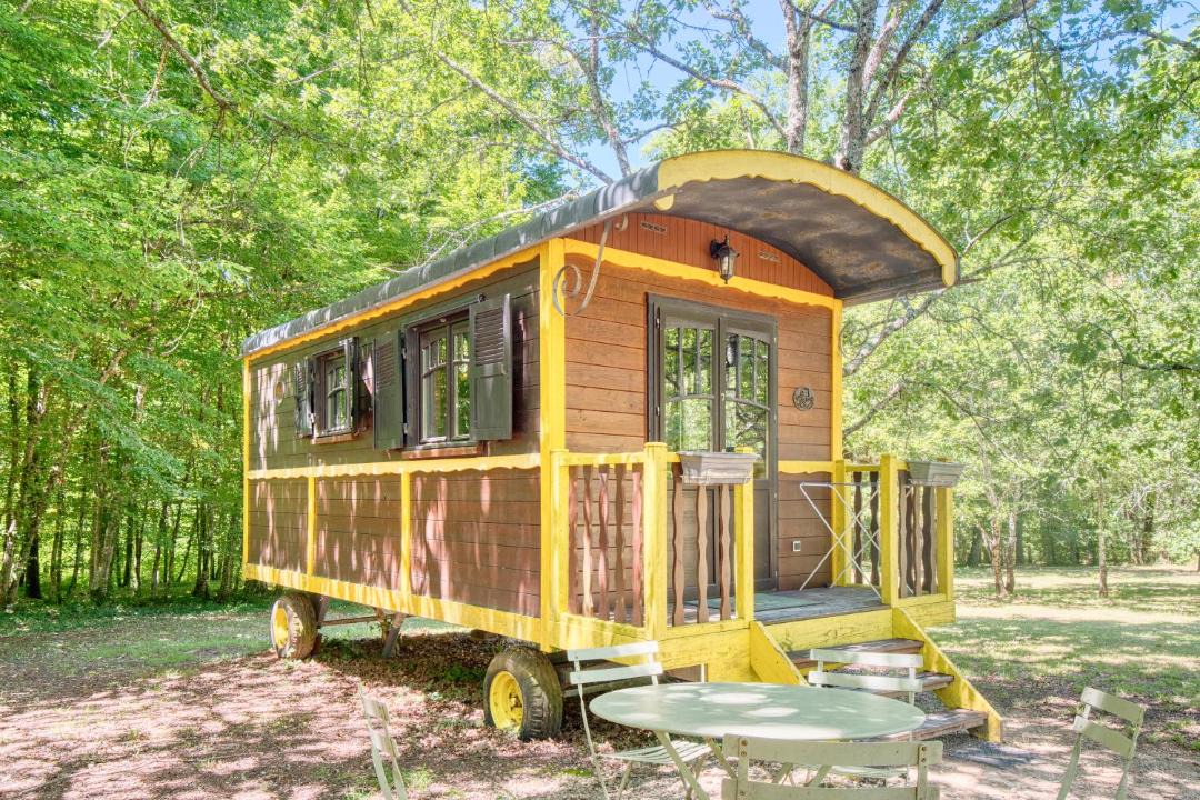 Photo of Others in Monsac