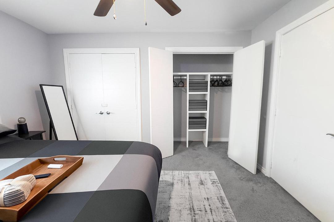 Photo of Bedroom in Junius Heights