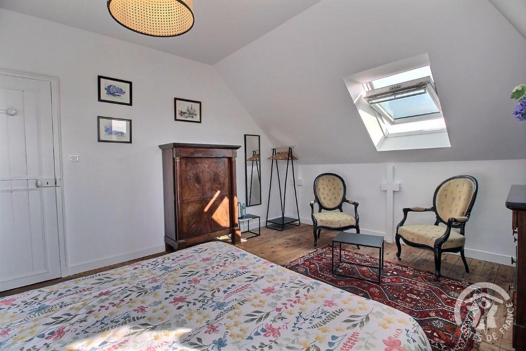 Photo of Bedroom in Plougrescant