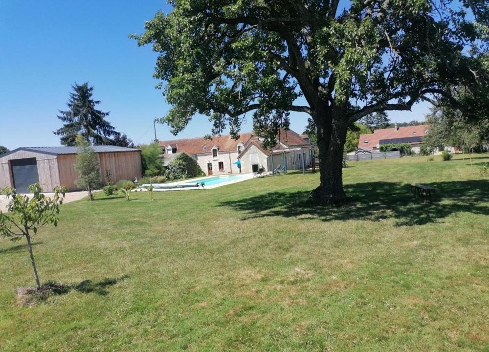 Photo of Others in Villeloin-Coulange