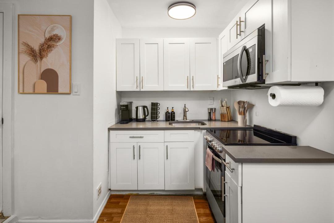 Photo of Others in Brooklyn Heights