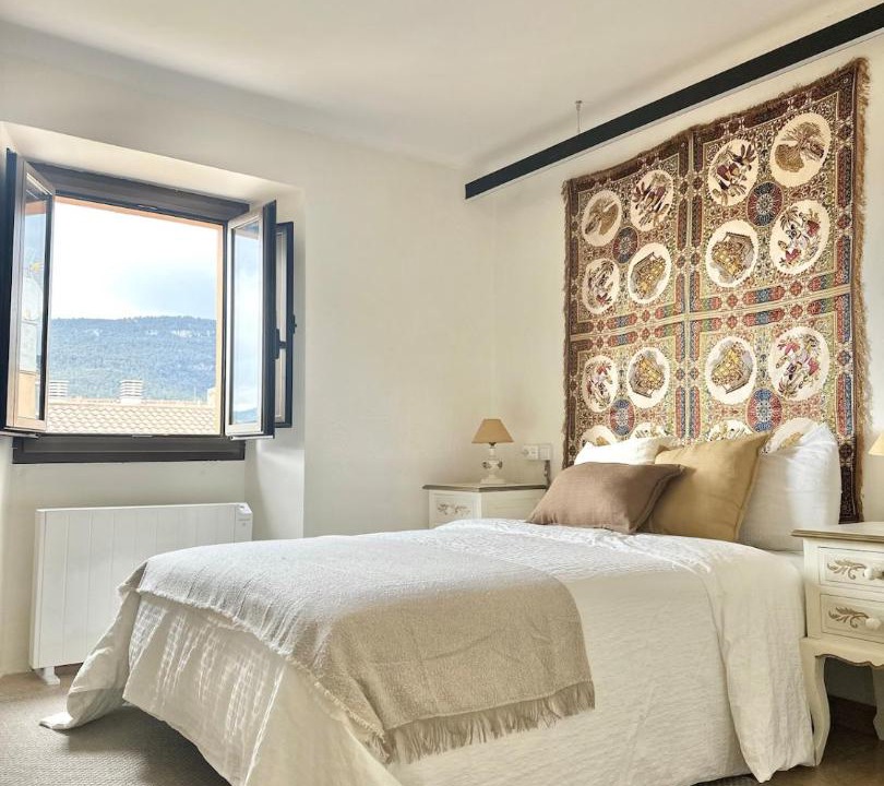 Photo of Bedroom in Montblanc