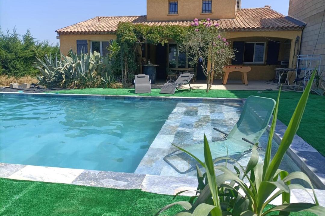 Photo of Others in Le Pouget