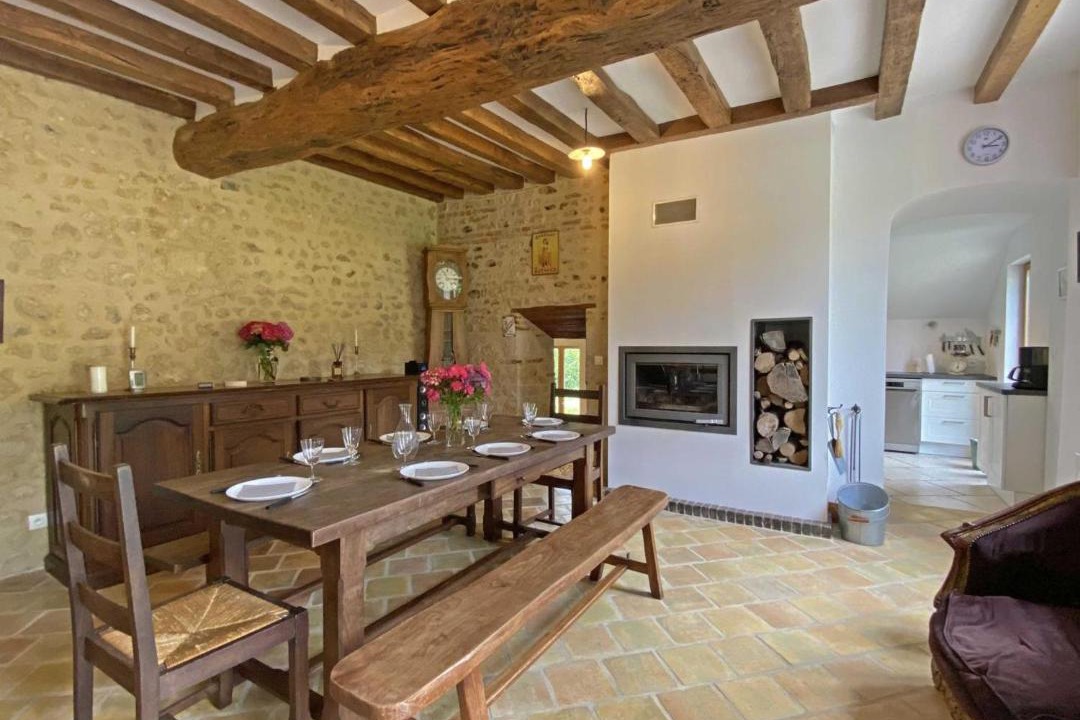 Photo of Kitchen in Saint-Martin-des-Pezerits