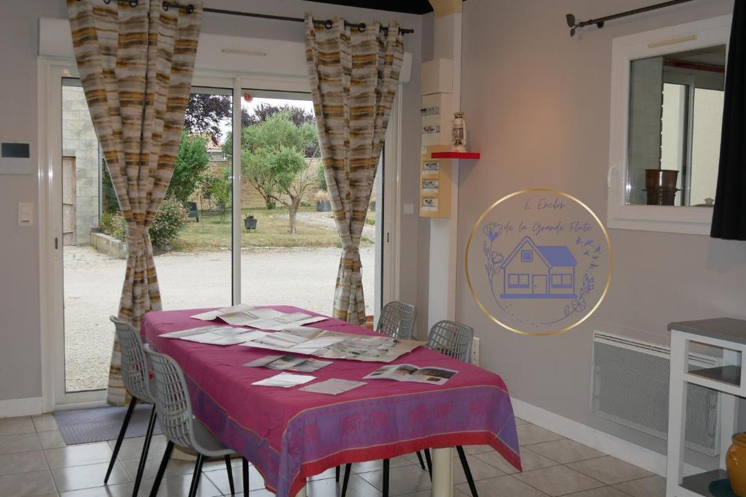 Photo of Others in Douzat