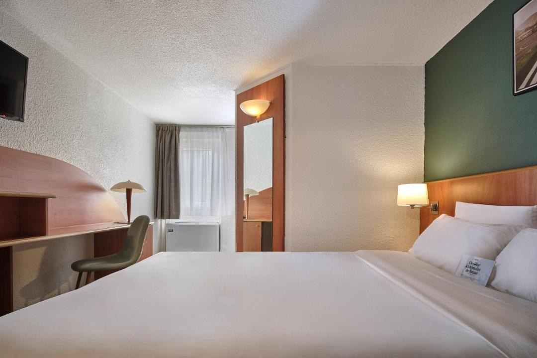 Photo of Bedroom in Les Ulis