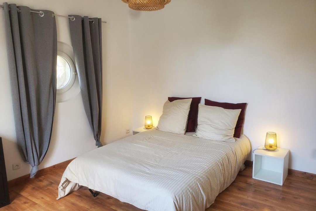 Photo of Bedroom in Azay-sur-Cher