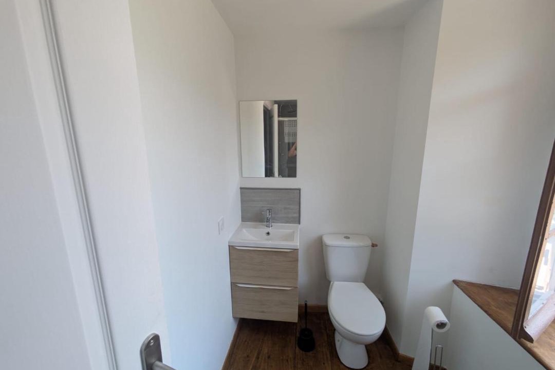 Photo of Bathroom in Biert