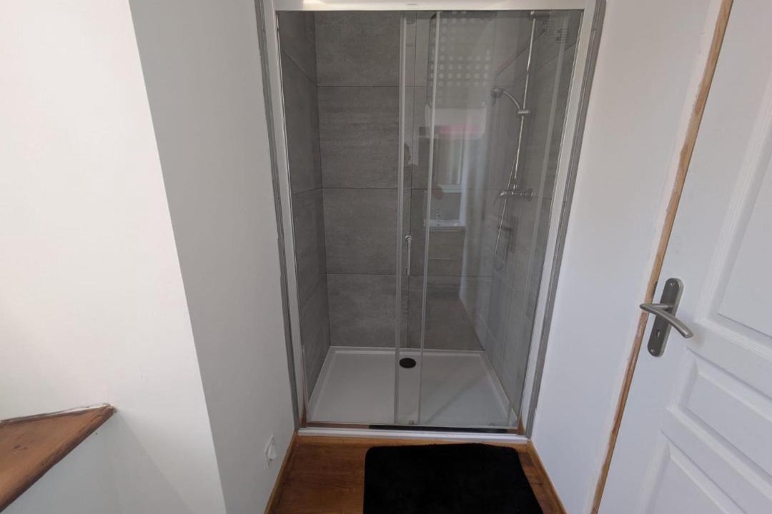 Photo of Bathroom in Biert