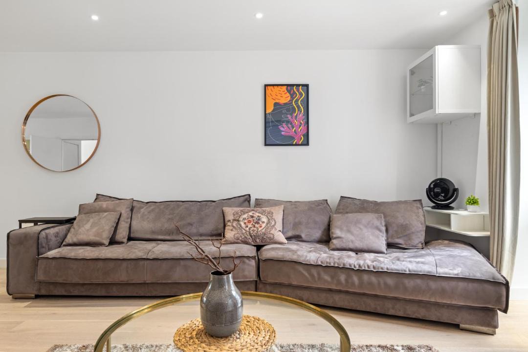 Photo of Others in Docklands