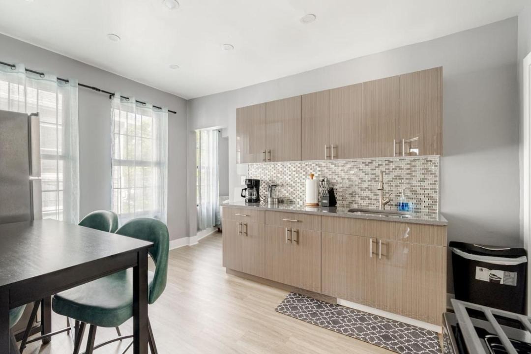 Photo of Kitchen in Black Rock Historic District
