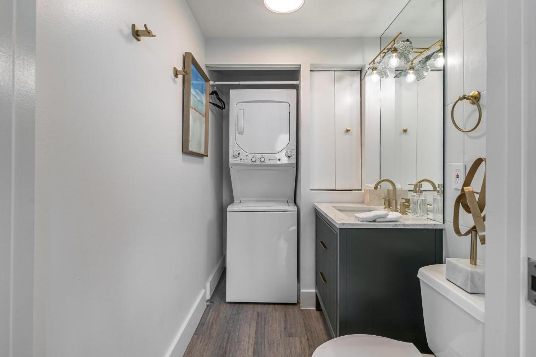 Photo of Bathroom in Coconut Grove