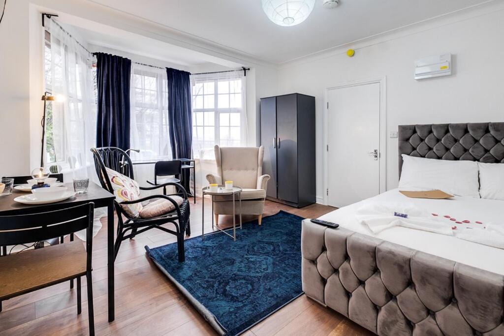 Photo of Bedroom in Hendon