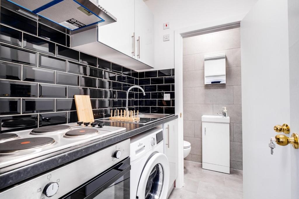 Photo of Others in Hendon