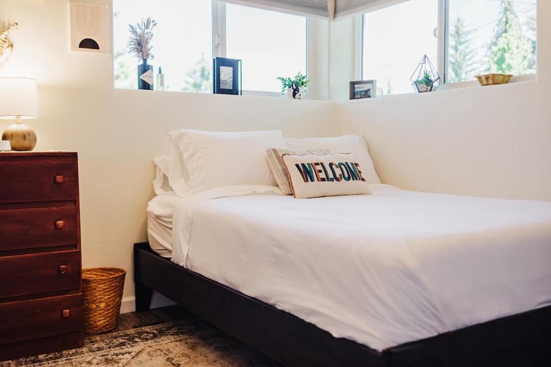 Photo of Bedroom in Altamont