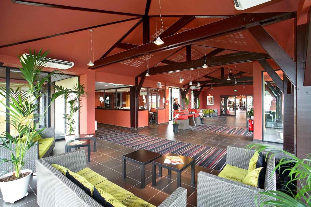 Photo of Others in Segre