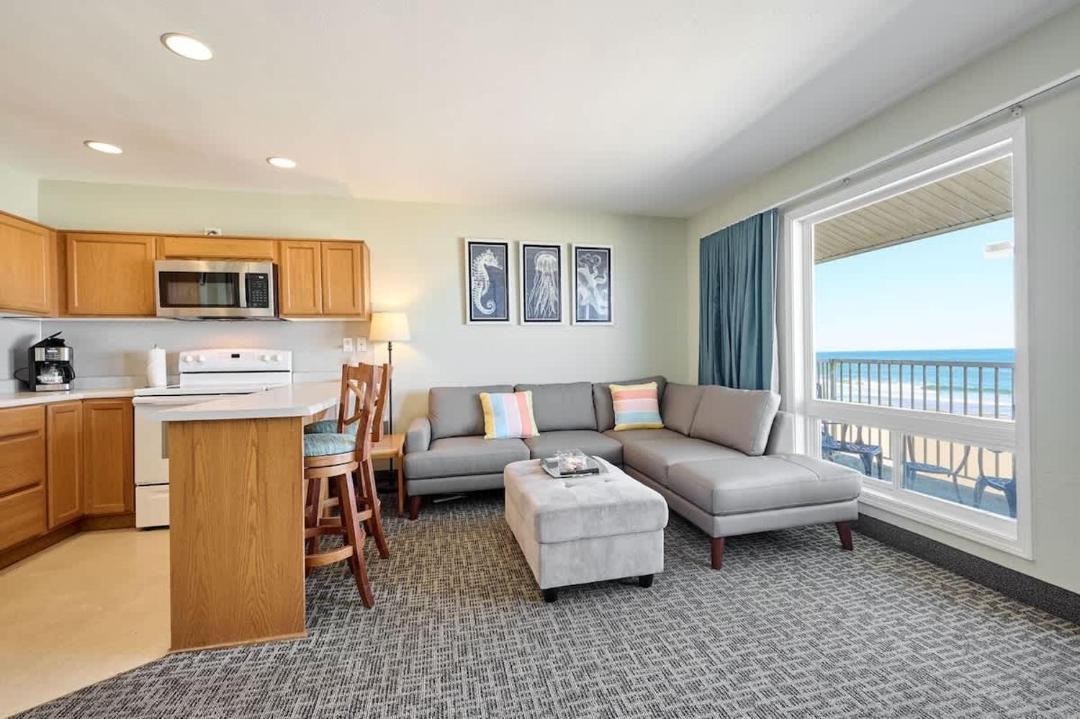 Photo of Others in Lincoln City