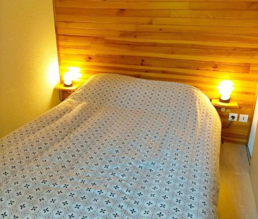 Photo of Bedroom in Allos