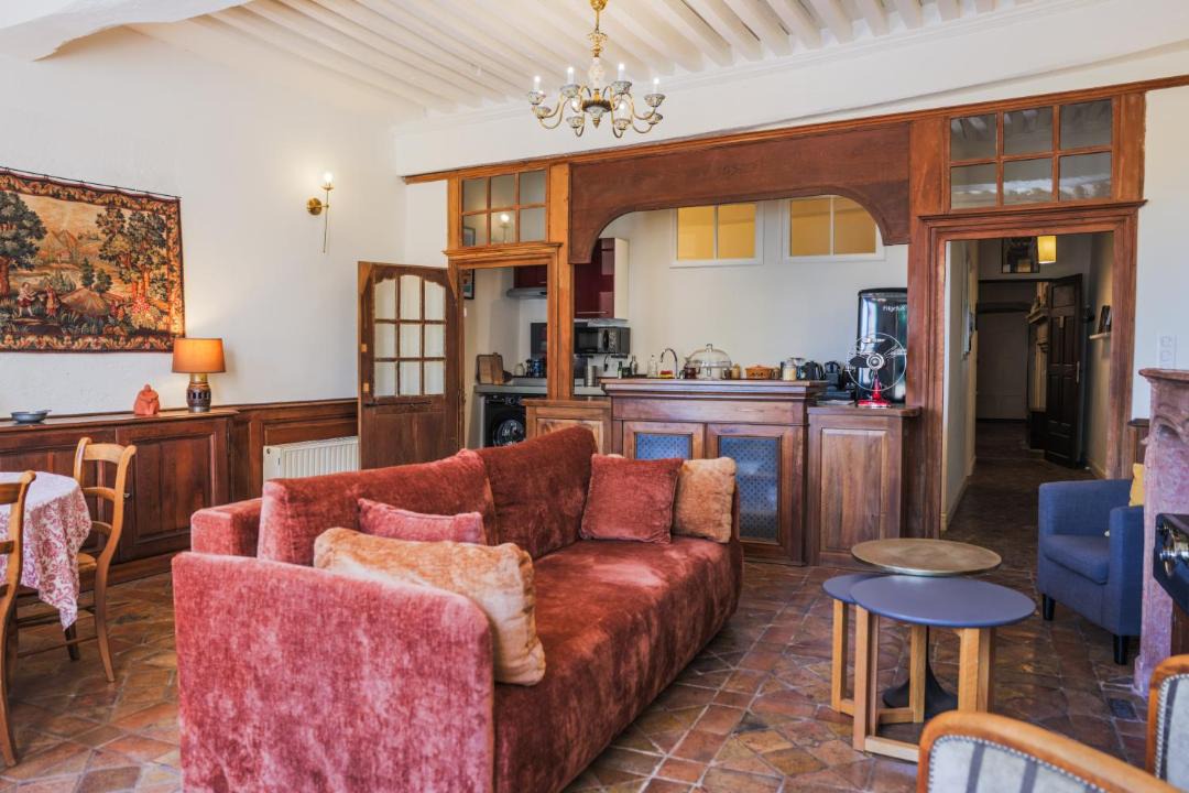 Photo of Others in Tournus