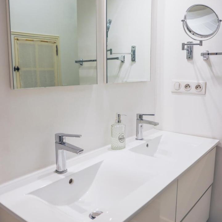 Photo of Bathroom in Tournus