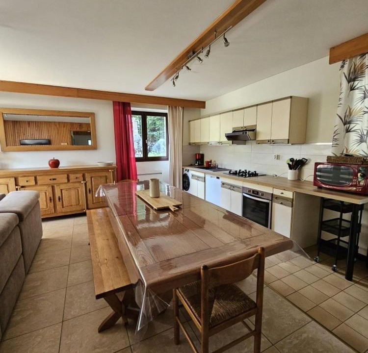 Photo of Kitchen in Pourcharesses