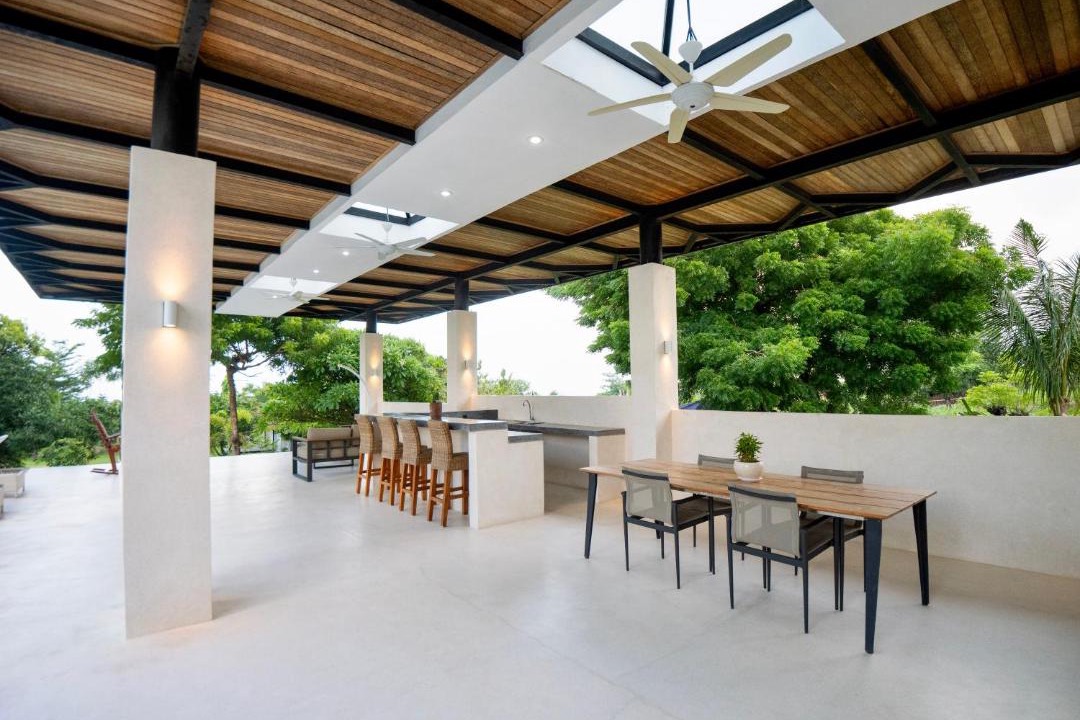 Photo of Others in Tulamben