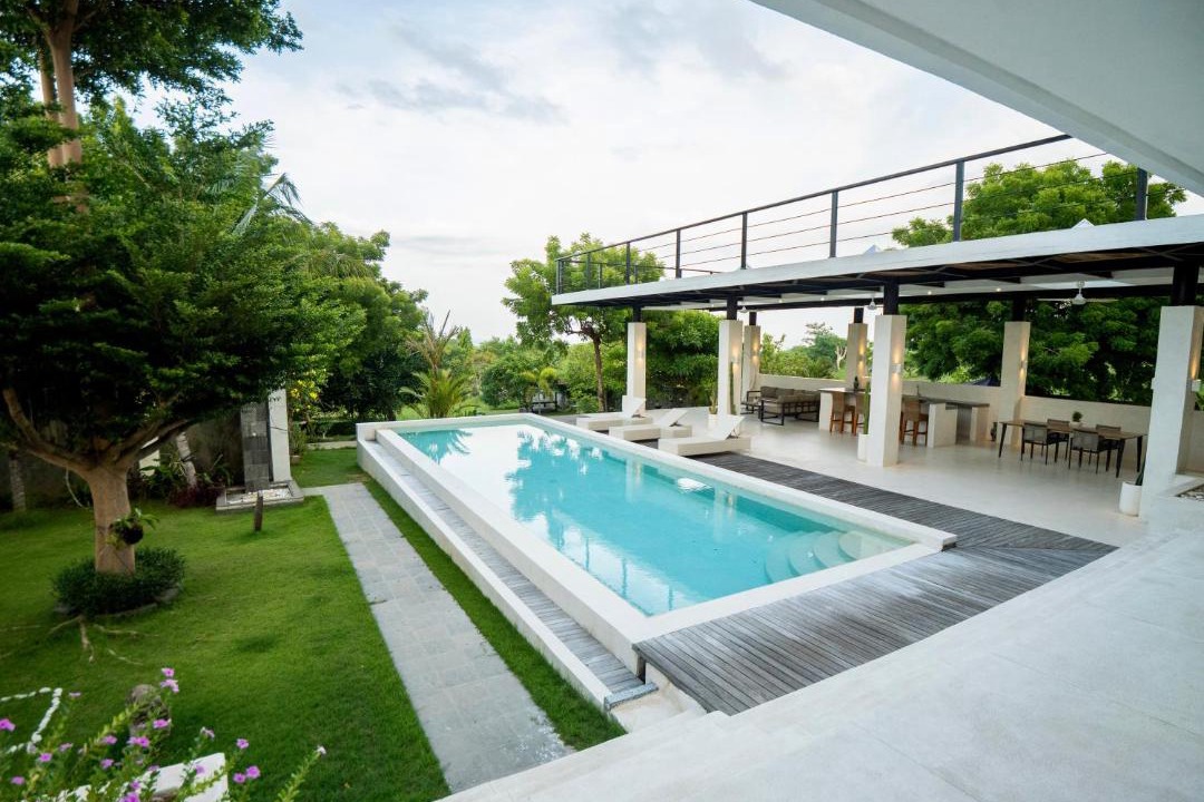 Photo of Others in Tulamben