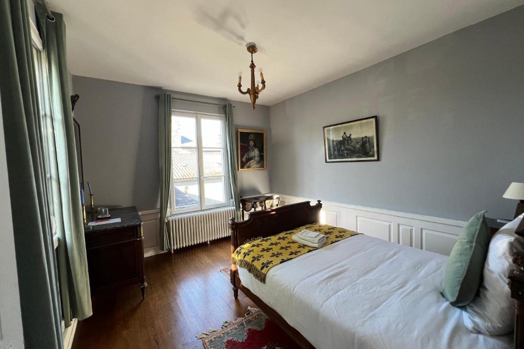 Photo of Bedroom in Montfort-sur-Meu