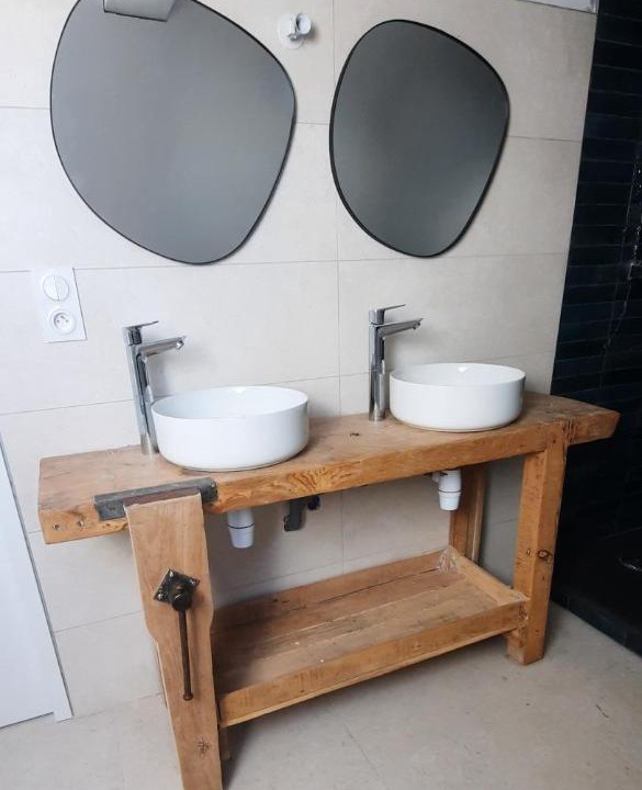 Photo of Bathroom in Plaintel