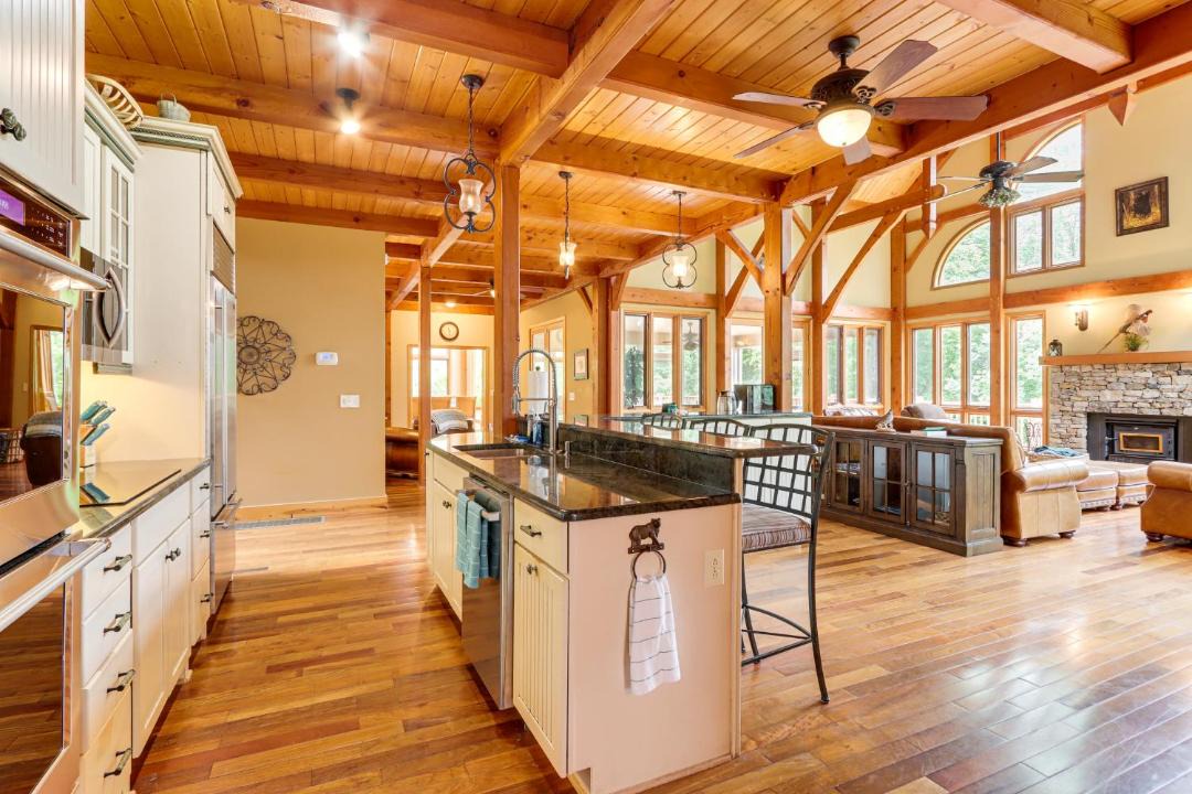 Photo of Kitchen in Dahlonega