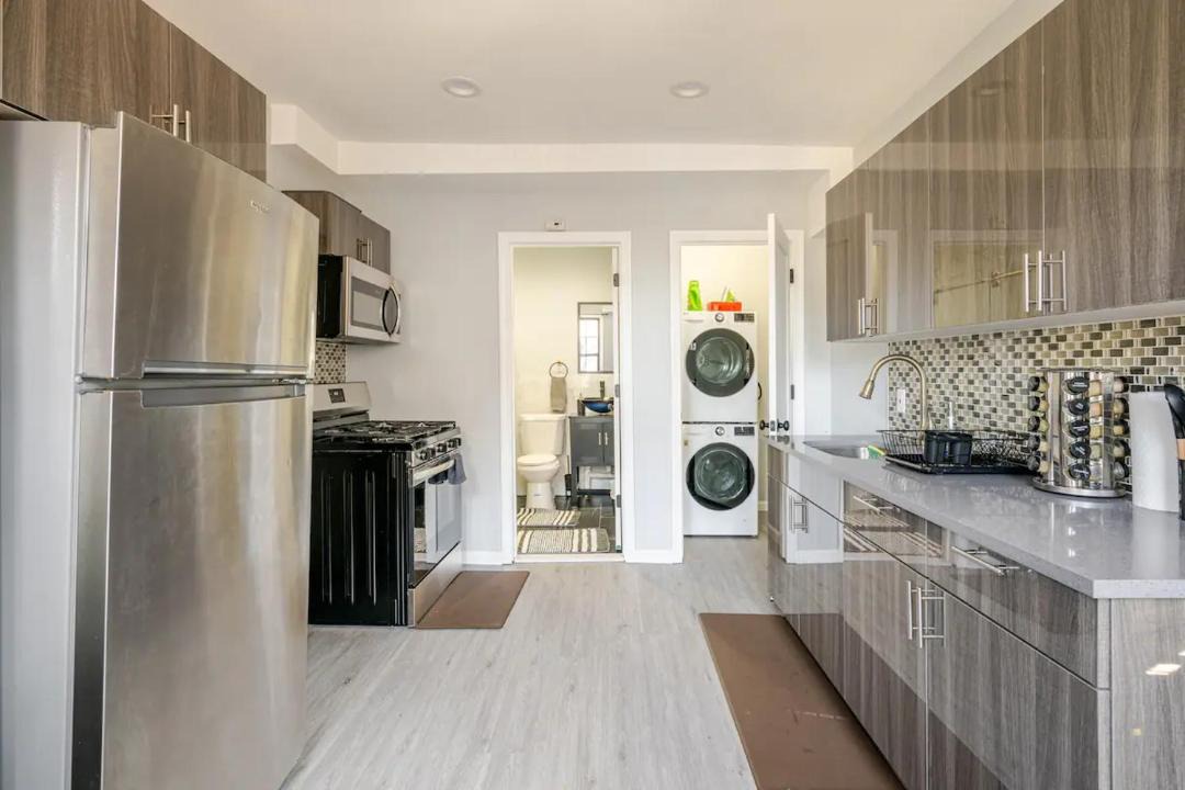 Photo of Kitchen in Black Rock Historic District