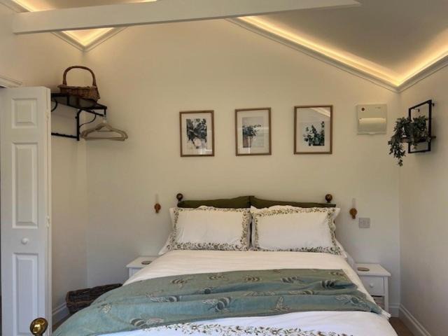 Photo of Bedroom in Angmering