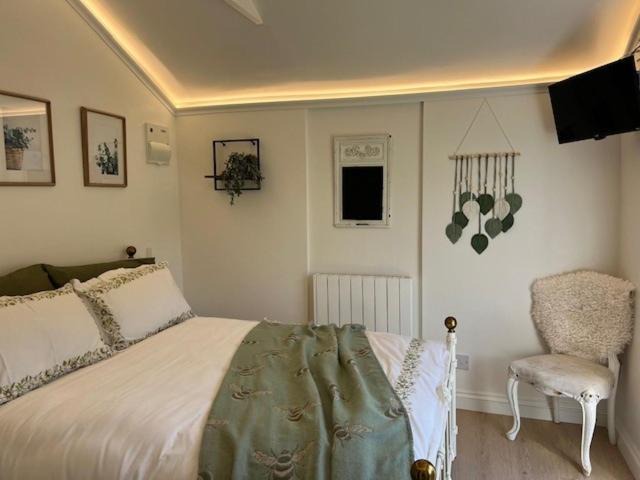 Photo of Bedroom in Angmering
