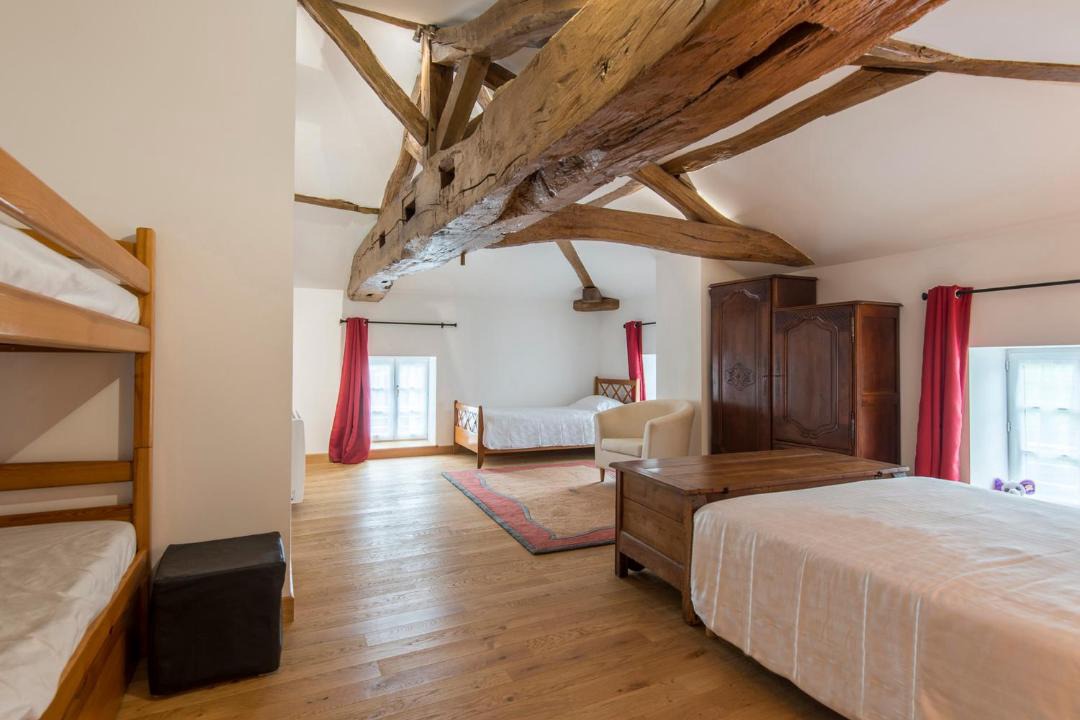 Photo of Bedroom in Aze