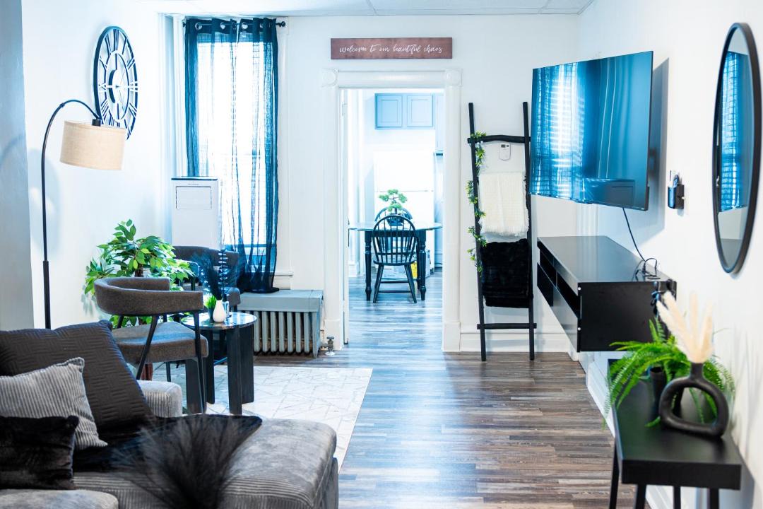 Photo of Livingroom in Reading