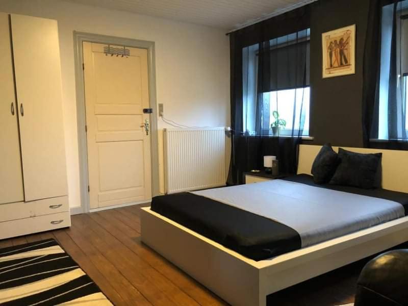 Photo of Others in Krusaa