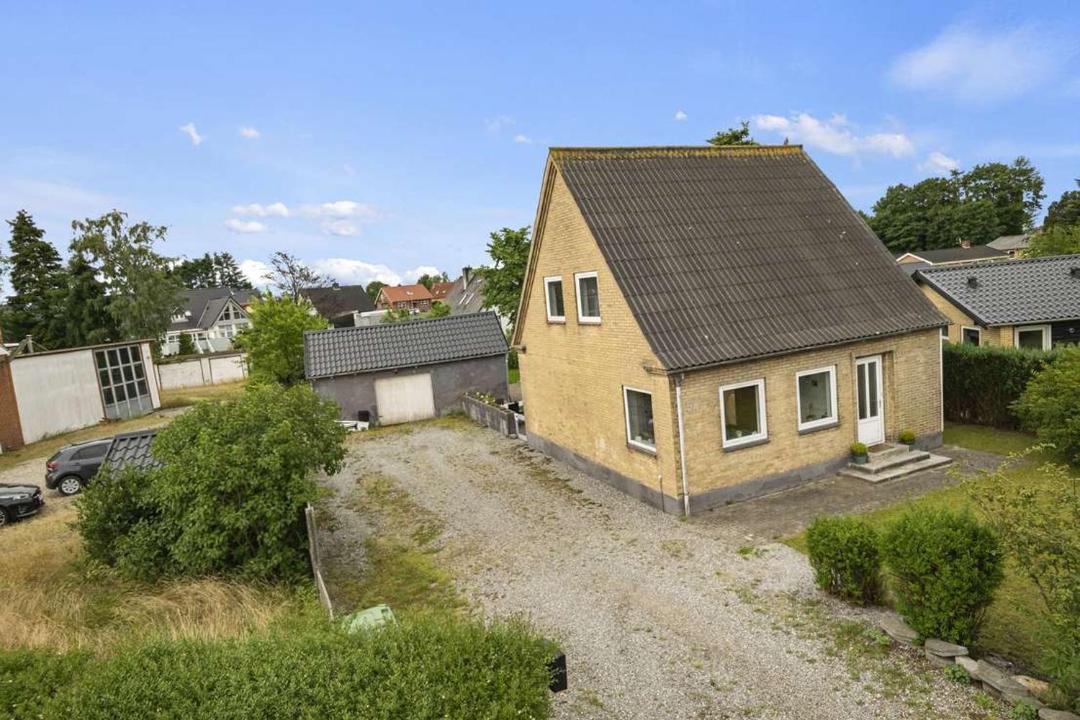 Photo of Others in Krusaa