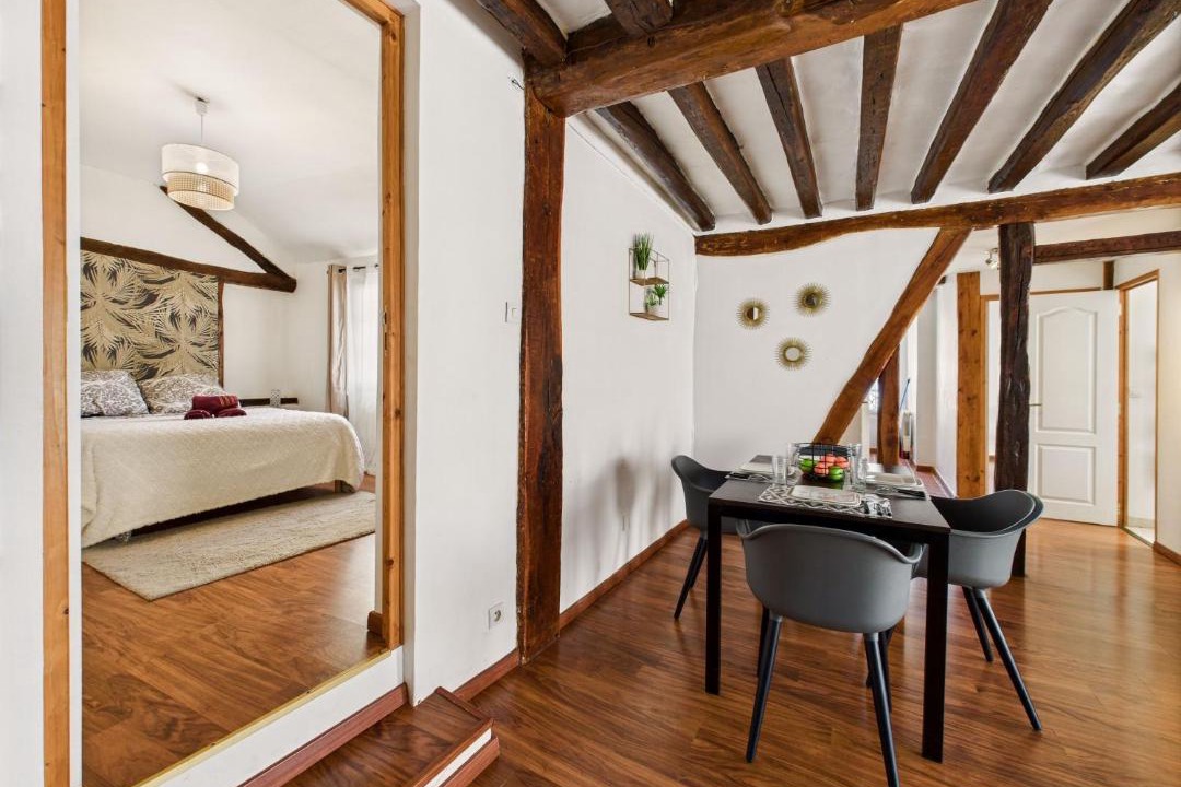 Photo of Bedroom in Dreux