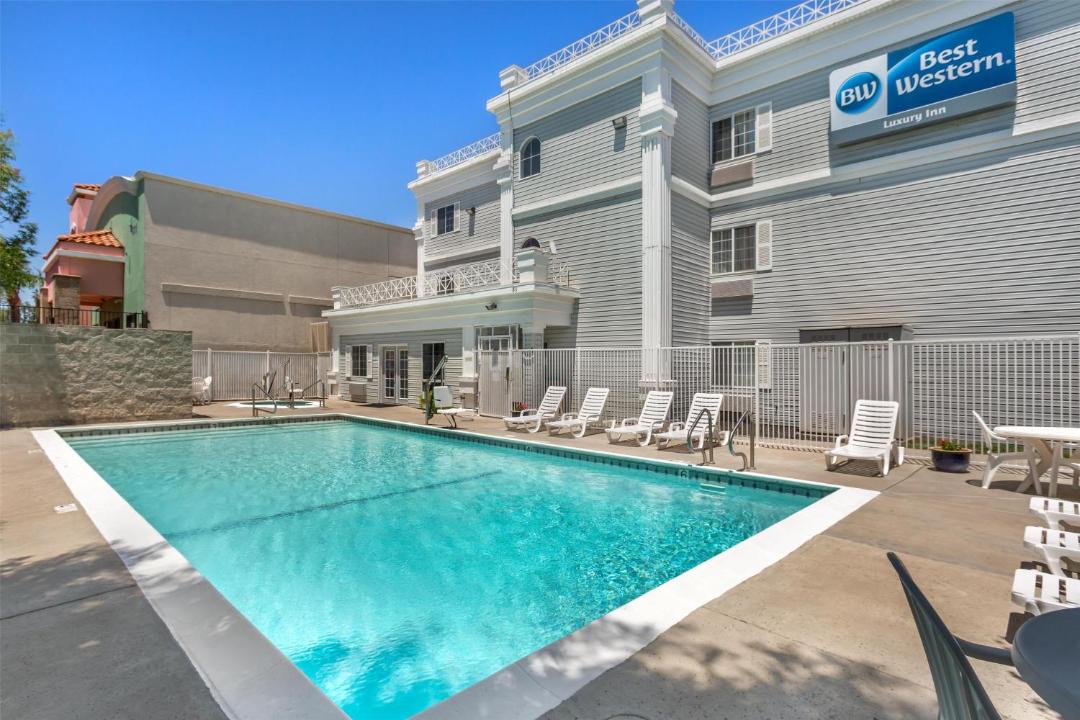 Photo of Others in Tracy