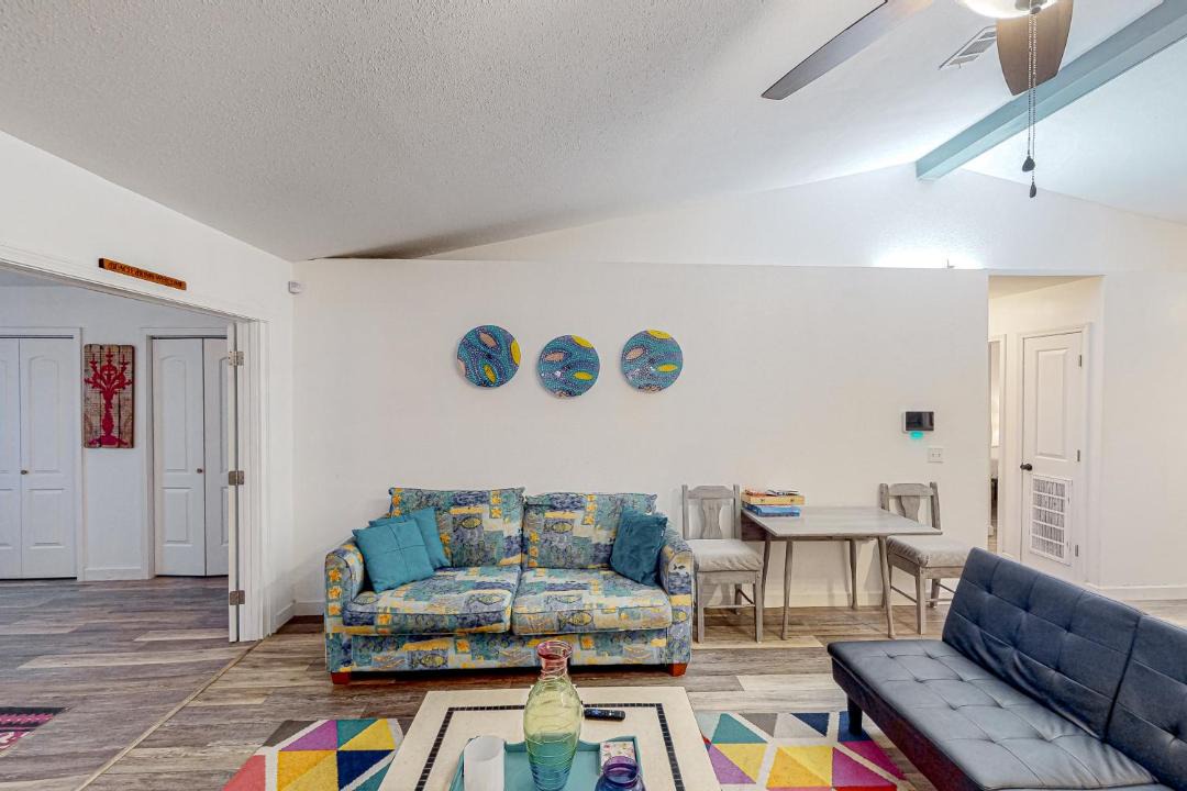 Photo of Others in Thomas Drive