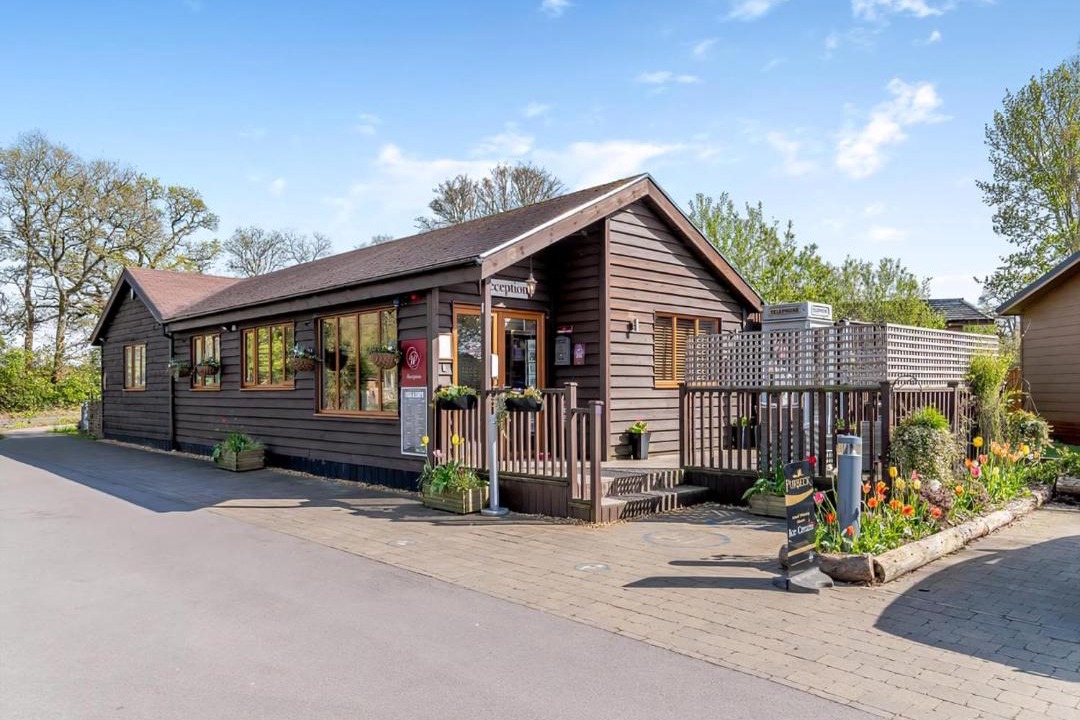 Photo of Others in Holton Heath