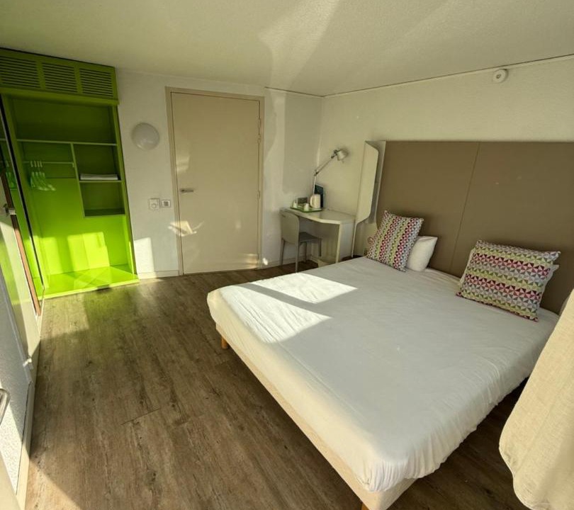 Photo of Bedroom in Morangis