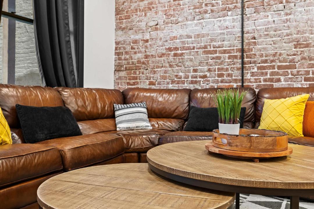 Photo of Livingroom in Shelby Park