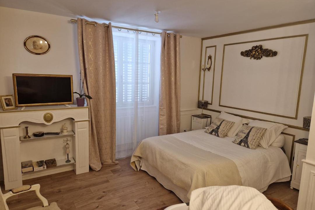 Photo of Bedroom in Liesle