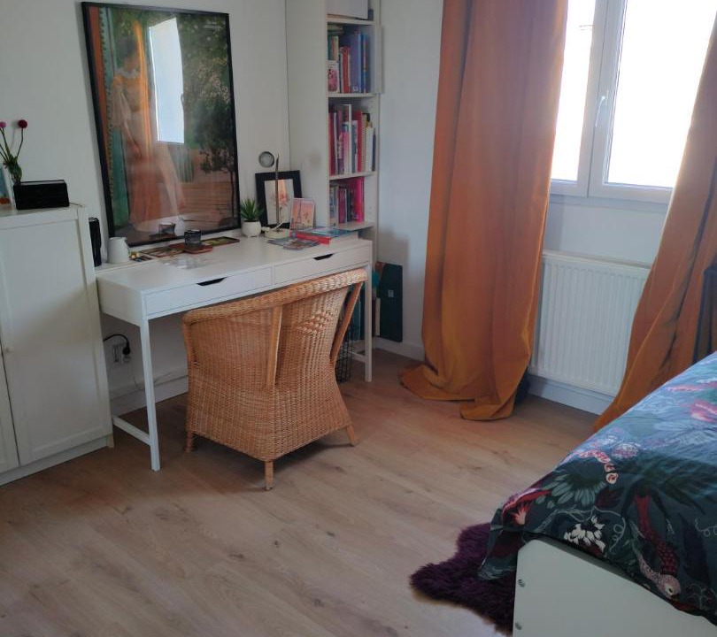 Photo of Others in Saclay