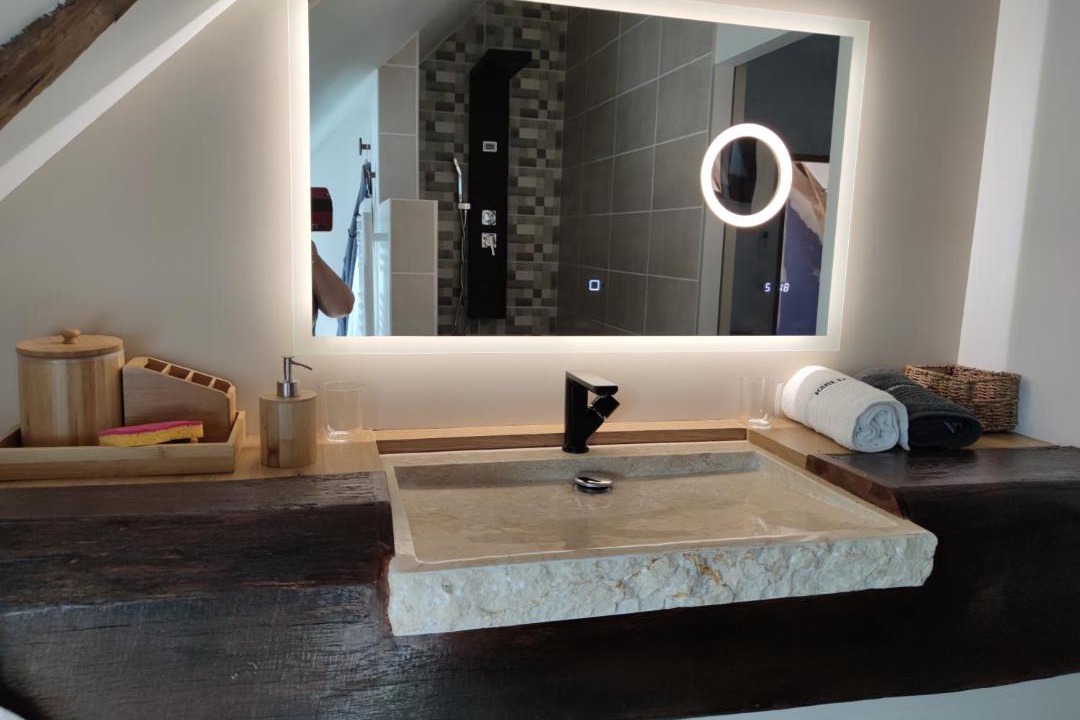 Photo of Bathroom in Beaumont-Pied-de-Boeuf