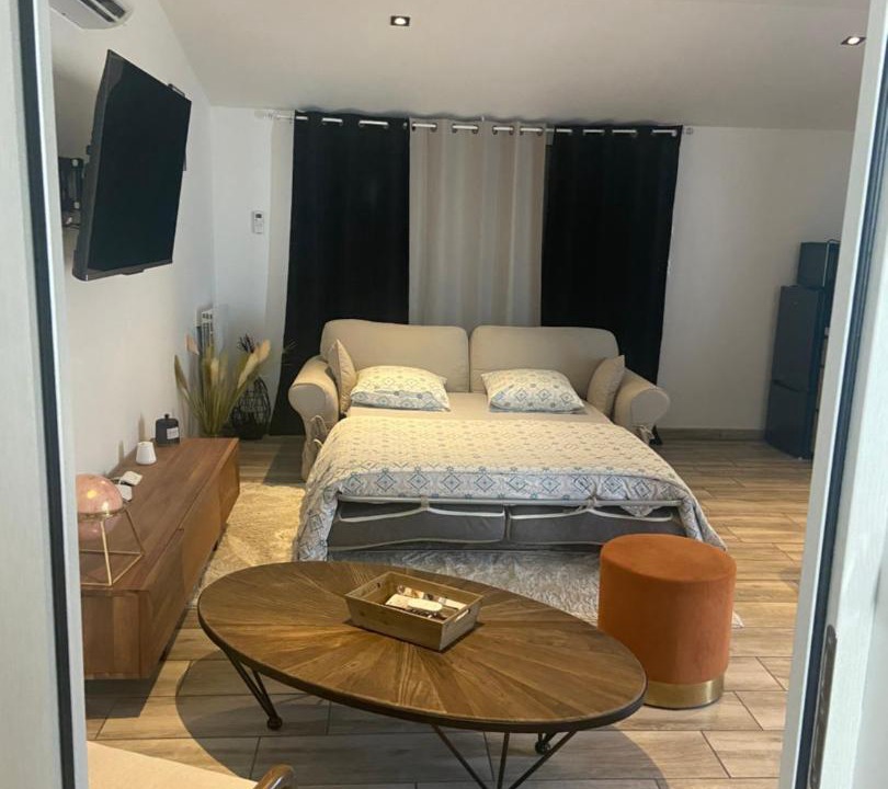 Photo of Bedroom in Venouse