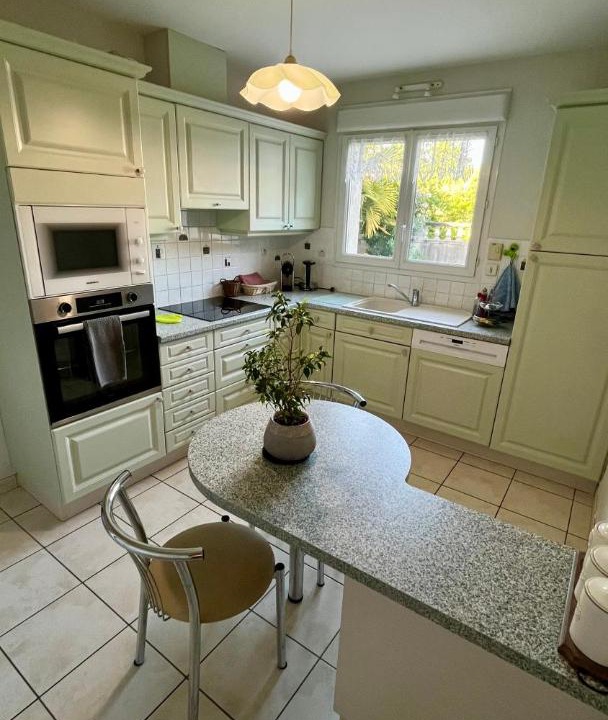 Photo of Others in Damery