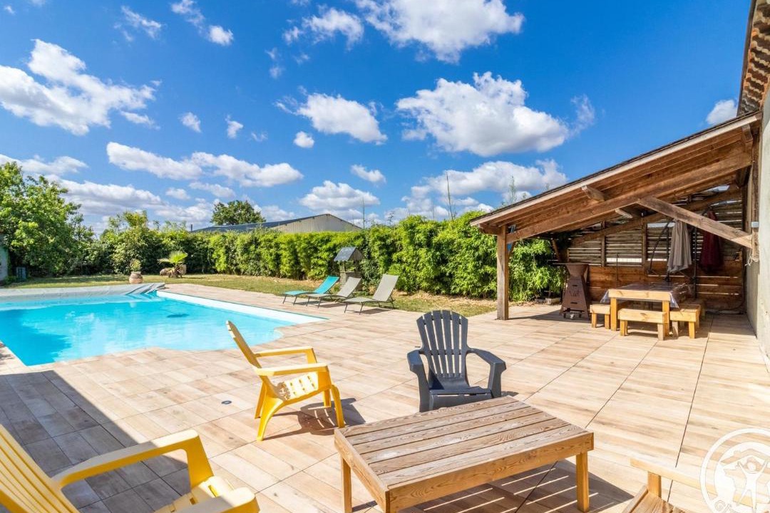 Photo of Others in Marans